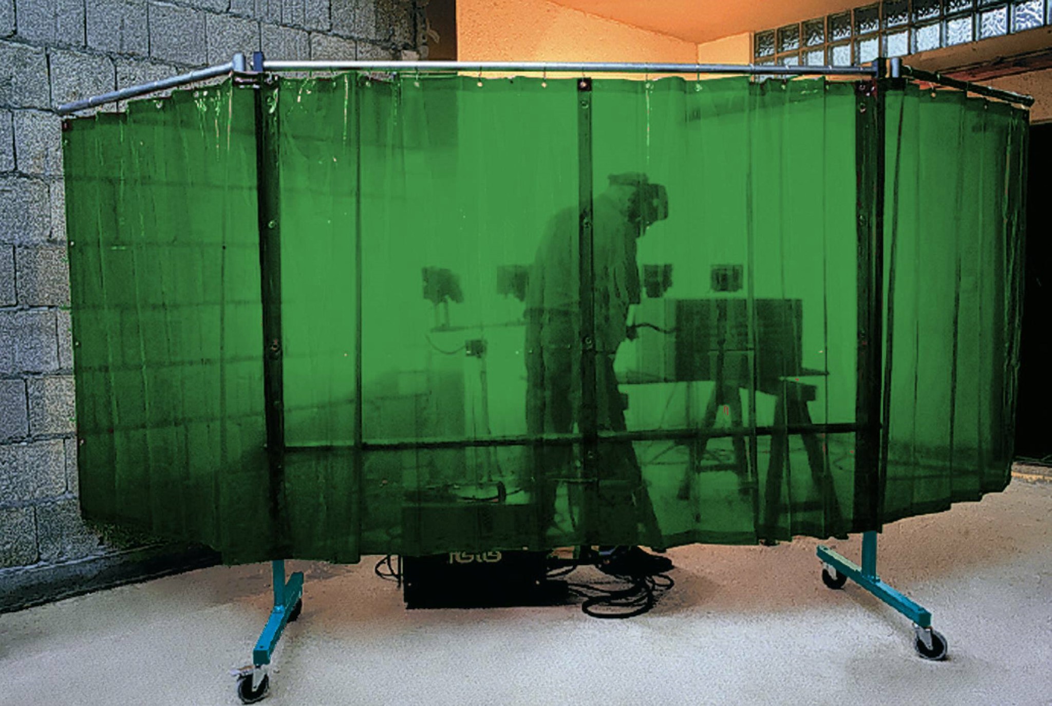 Schutzvorhang fahrbar eurogrün