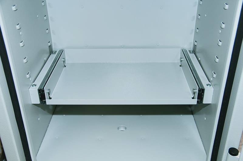 Ausziebarer Fachboden für Tresor/Safe