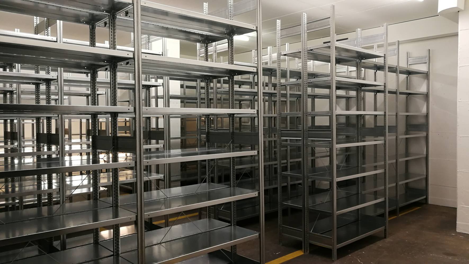 Archivregale auch für grosse Mengen