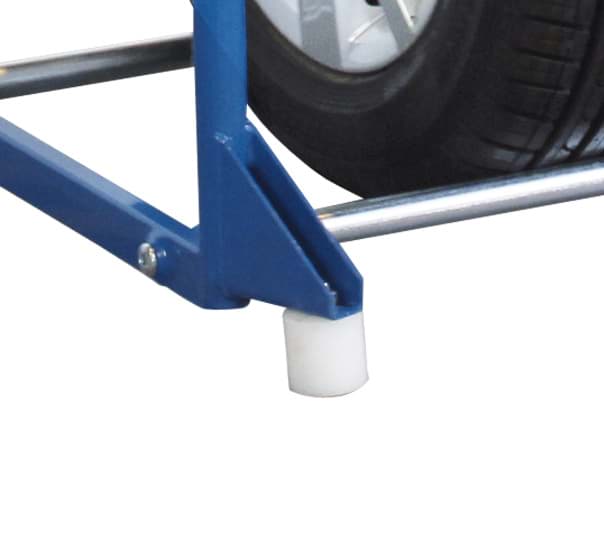 Kunststofffüsse für Reifenregal