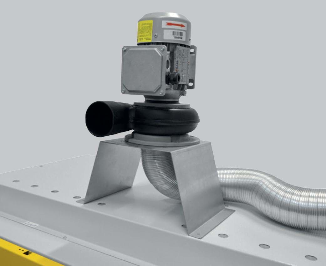 Entlüftung von bis zu 2 Sicherheitsschränken