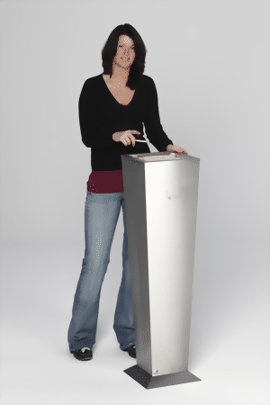 Aschersäule H 110 in Pyramidenstumpfform, Edelstahl geschliffen
